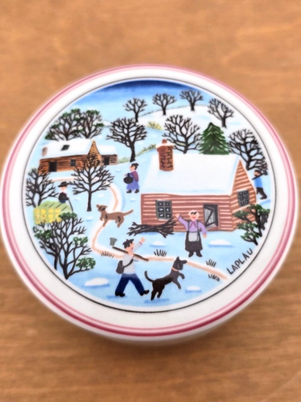 Villeroy & Boch Naif Winter Scene Porcelain Trinket Box Made Manpower Services